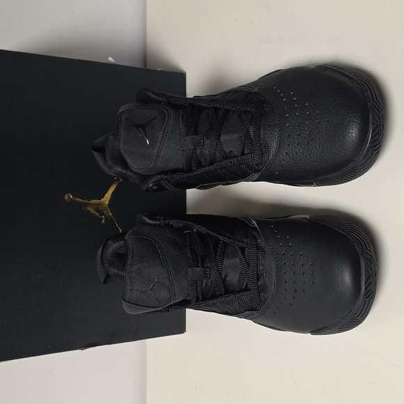 Nike Air Jordan Stay Loyal Triple Black Size 8 Men's/9.5 Wmns DB2284 002 New - Picture 4 of 9